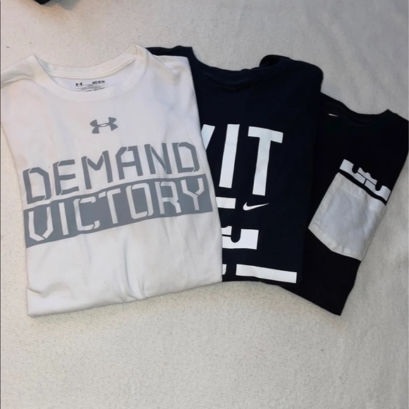 SOLD‼️Nike and sunder Armour t shirts - Picture 1 of 6